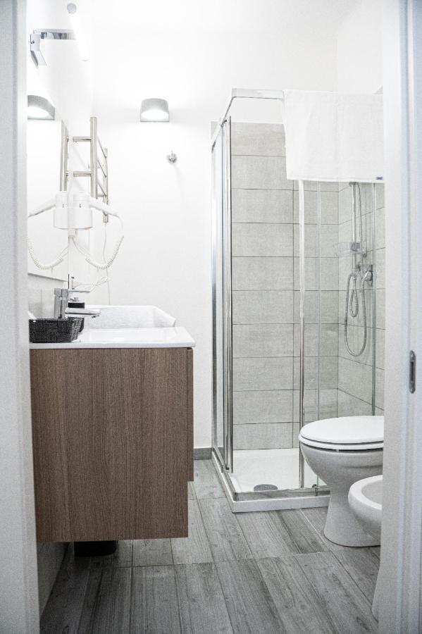 B&B Alighieri 97 Bari Dış mekan fotoğraf