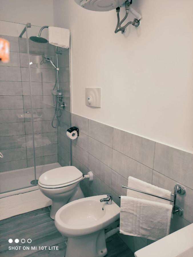 B&B Alighieri 97 Bari Dış mekan fotoğraf